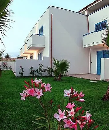 Hotel Parco Della Rocca 4*
