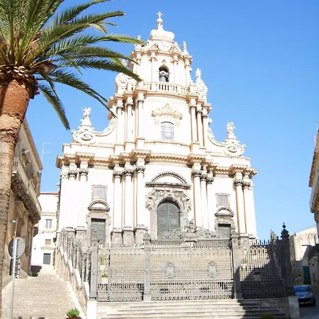 Parco Della Rocca Hotel Punta Braccetto